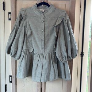 Cotton & Linen Lunar Fox Ruffled Collar Button-Front Top in Light Sage